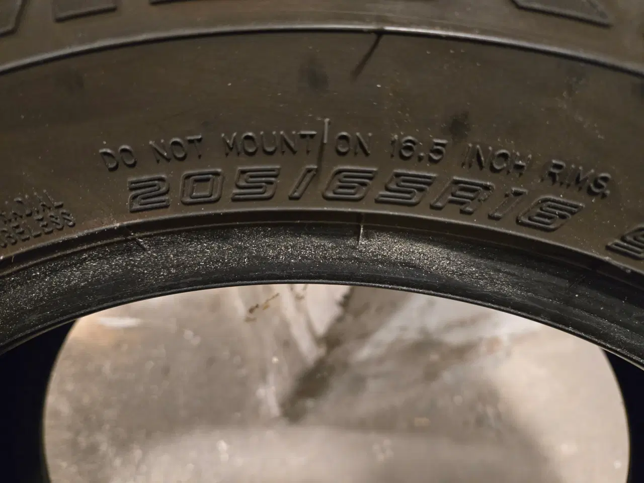 Billede 3 - 4 sommerdæk: Falken bildæk 205/65 R16 95H tubeless