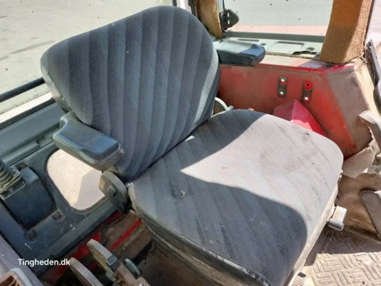 Billede 12 - Massey Ferguson 690 Kabine 3303089M92