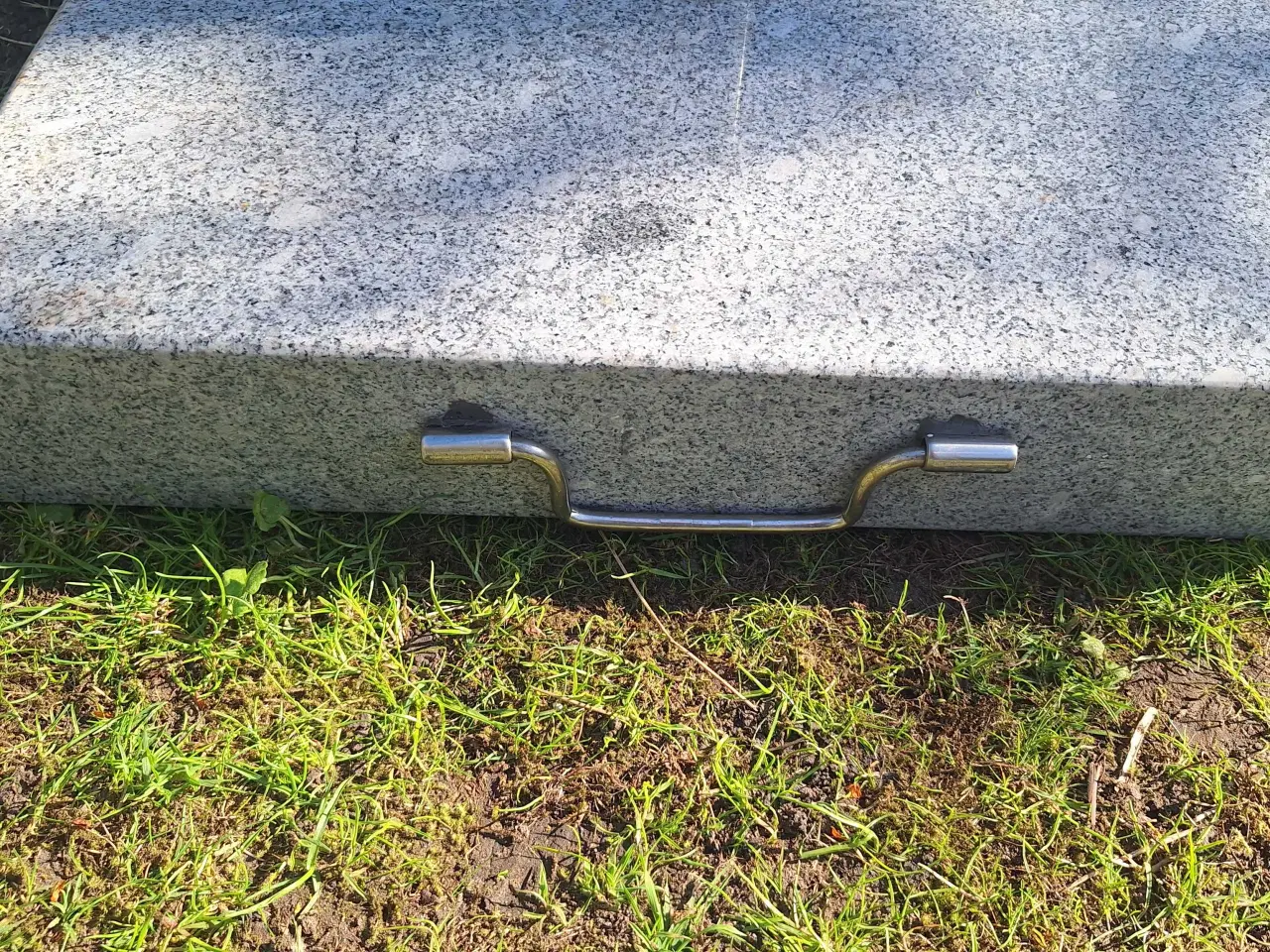 Billede 2 - Parasolfod 50kg