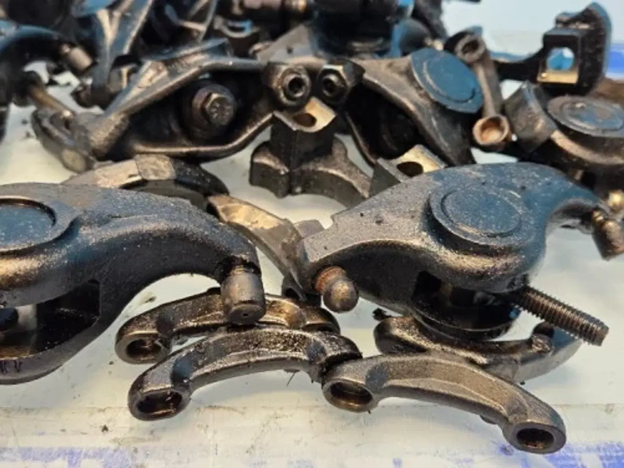 Billede 7 - Iveco F4DGE617D*V007 Vippearm Dele 504355542