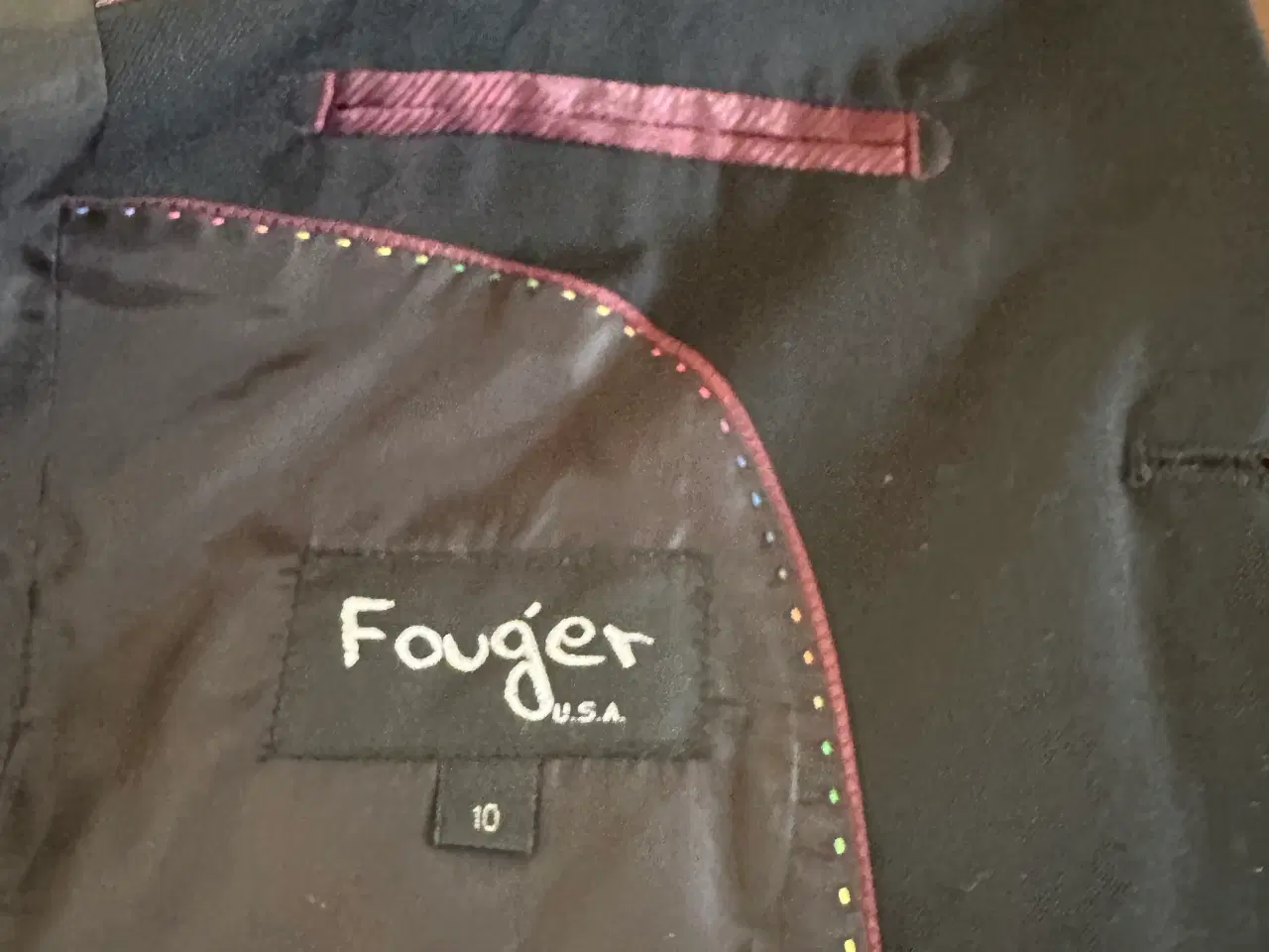 Billede 4 - Habit sæt  i sort farve str. 10-12