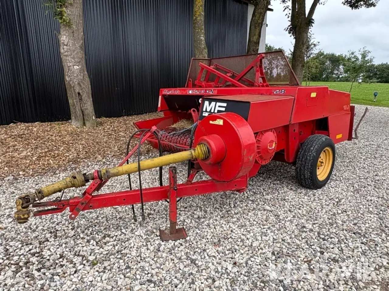 Billede 1 - Ballepresser Massey Ferguson 128