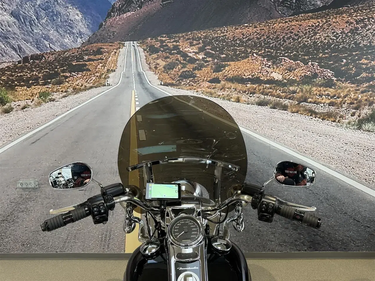 Billede 38 - Harley-Davidson FLRT Freewheeler Trike 114"