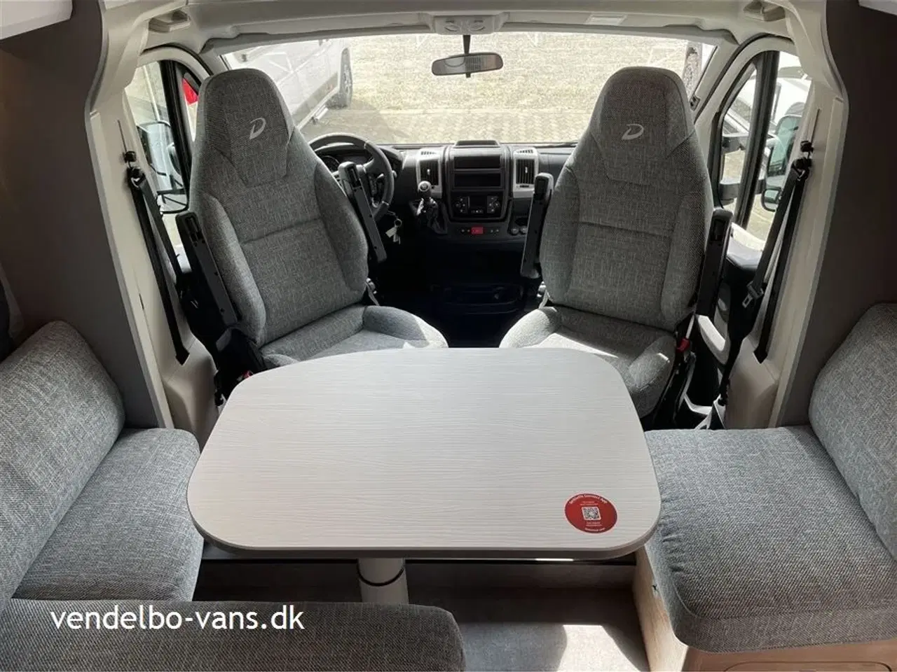 Billede 16 - 2024 - Dethleffs Just Camp T7052EB   Fremragende komfort , dækker de mest forskellige ønsker og krav til det mobile liv