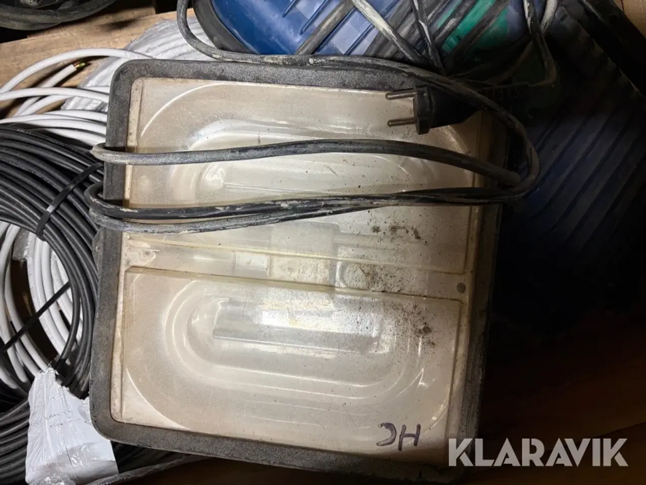 Billede 6 - Diverse tasker, lamper og ledninger 3 tasker, 3 lamper og 4 ledninger