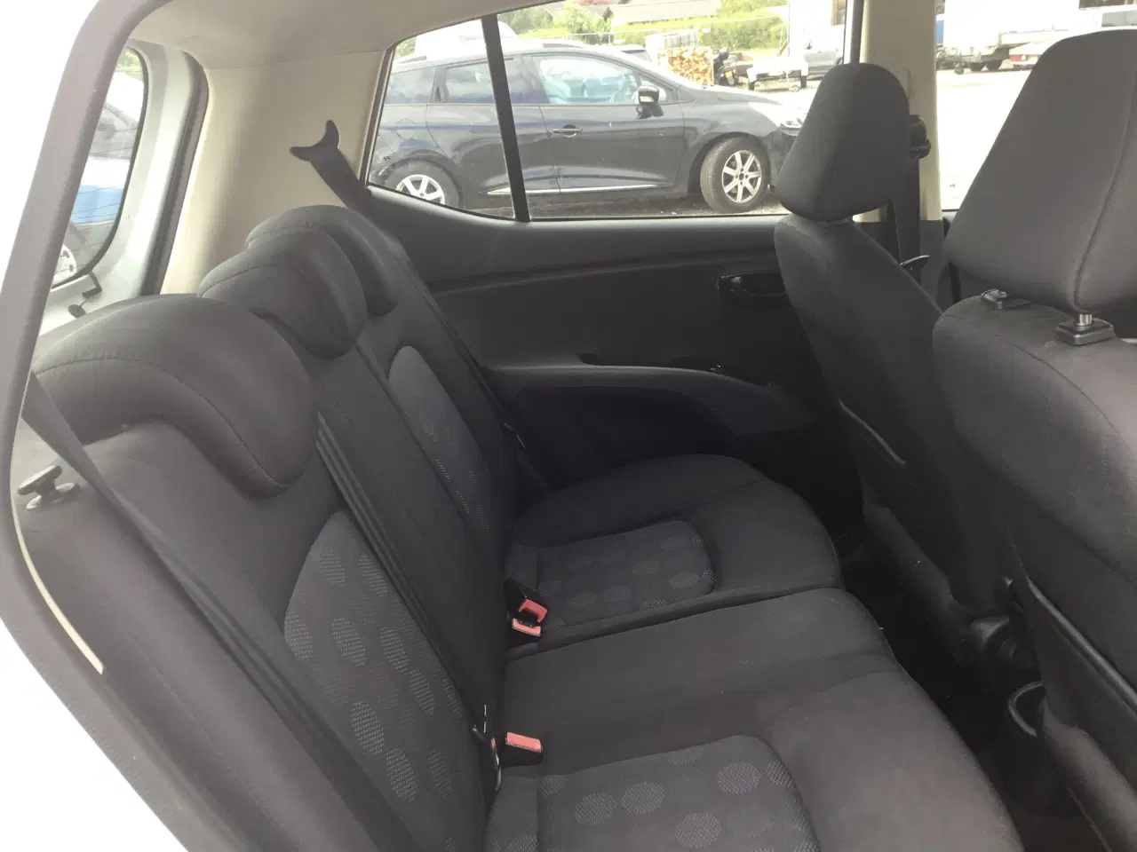 Billede 6 - Hyundai i 10 1.2 synet 4/2025 c.låse alufælge 