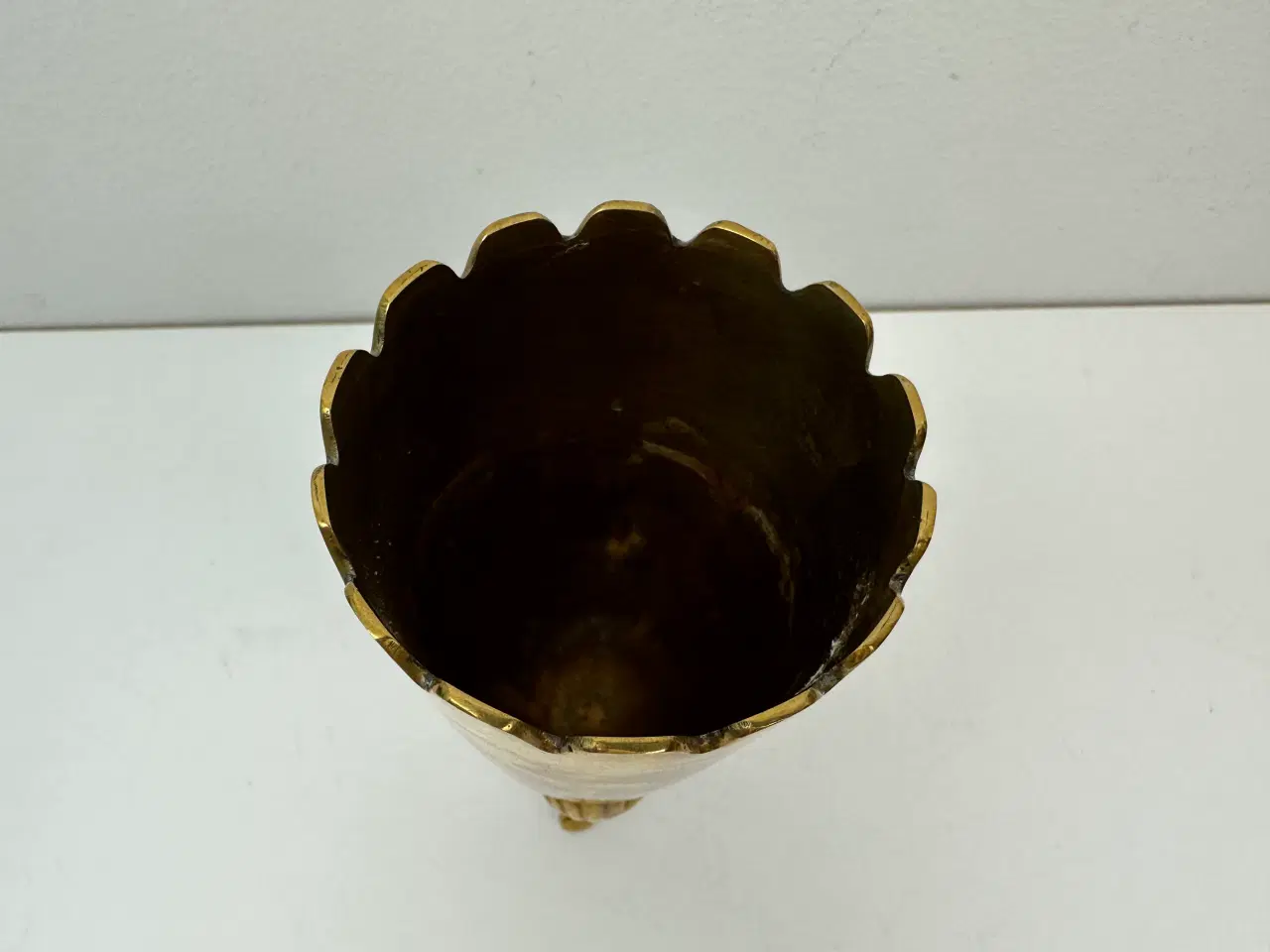 Billede 5 - Messing trebenet vase (vintage)