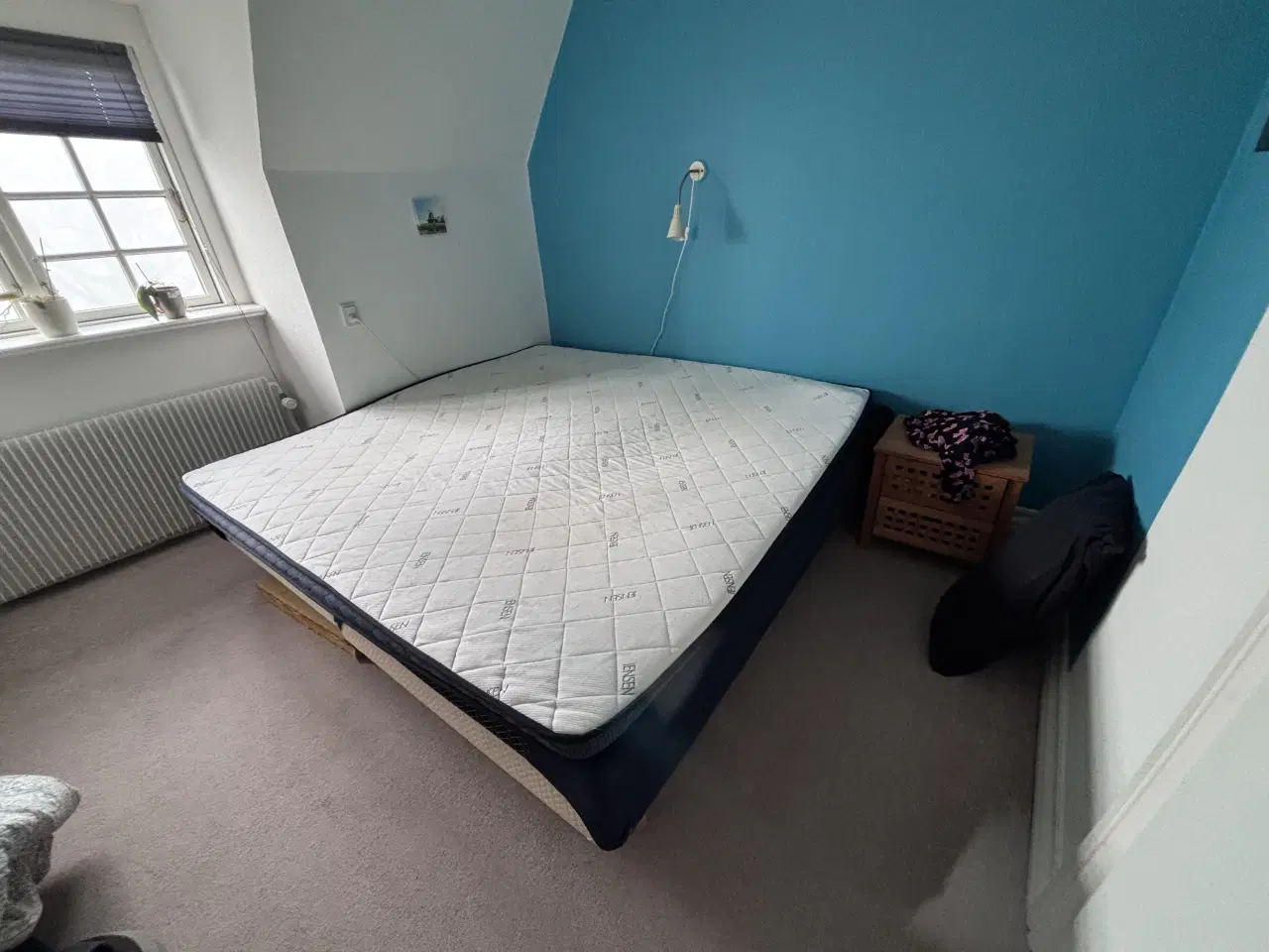 Billede 1 - Stor dobbeltseng med topmadras