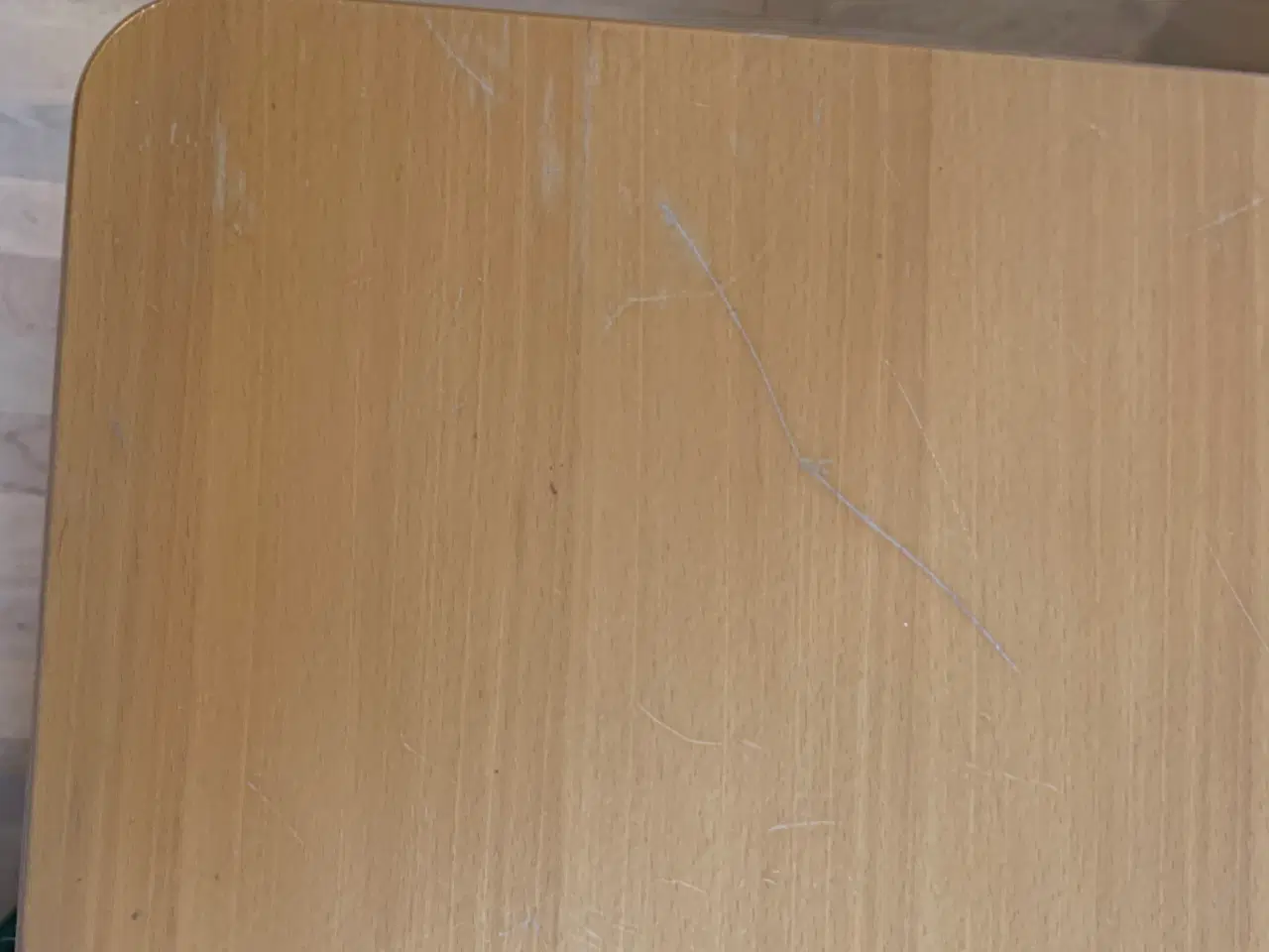 Billede 2 - Hæve/sænkebord med mange muligheder