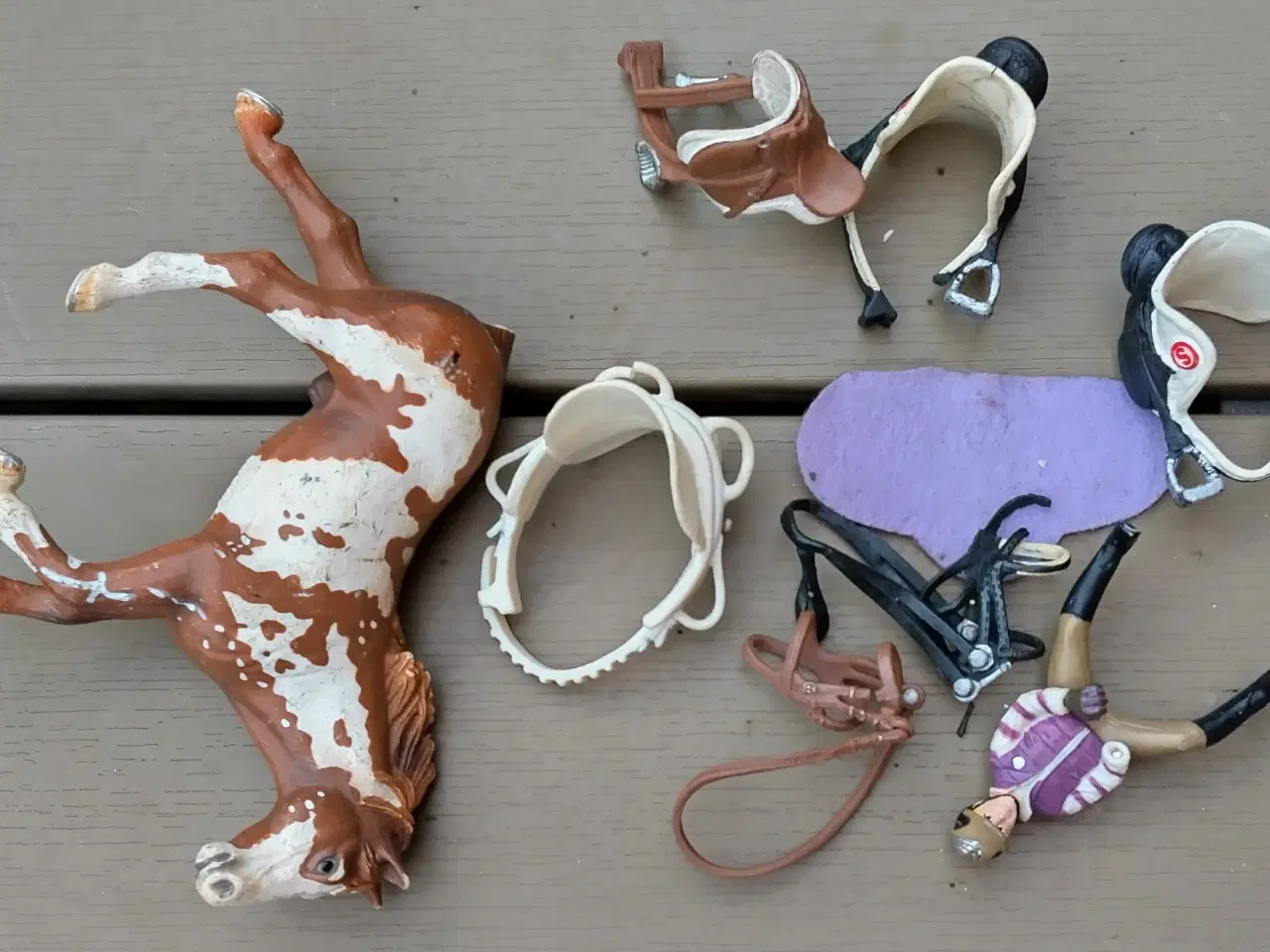 Billede 5 - Schleich Rester