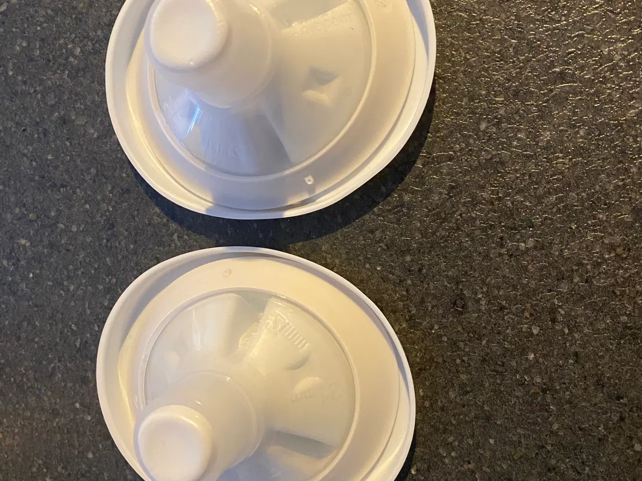 Billede 4 - Medela brystpumpe og sutteflasker