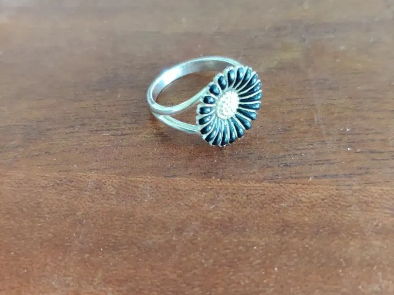 Billede 2 - Kranz-Ziegler Marguerit ring