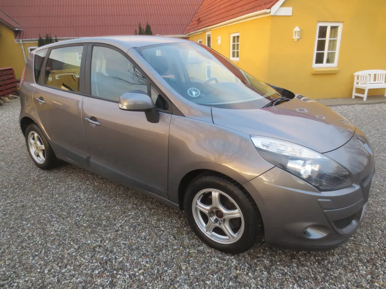 Billede 3 - Renault Scenic 1.9 DCi Nysynet m/træk