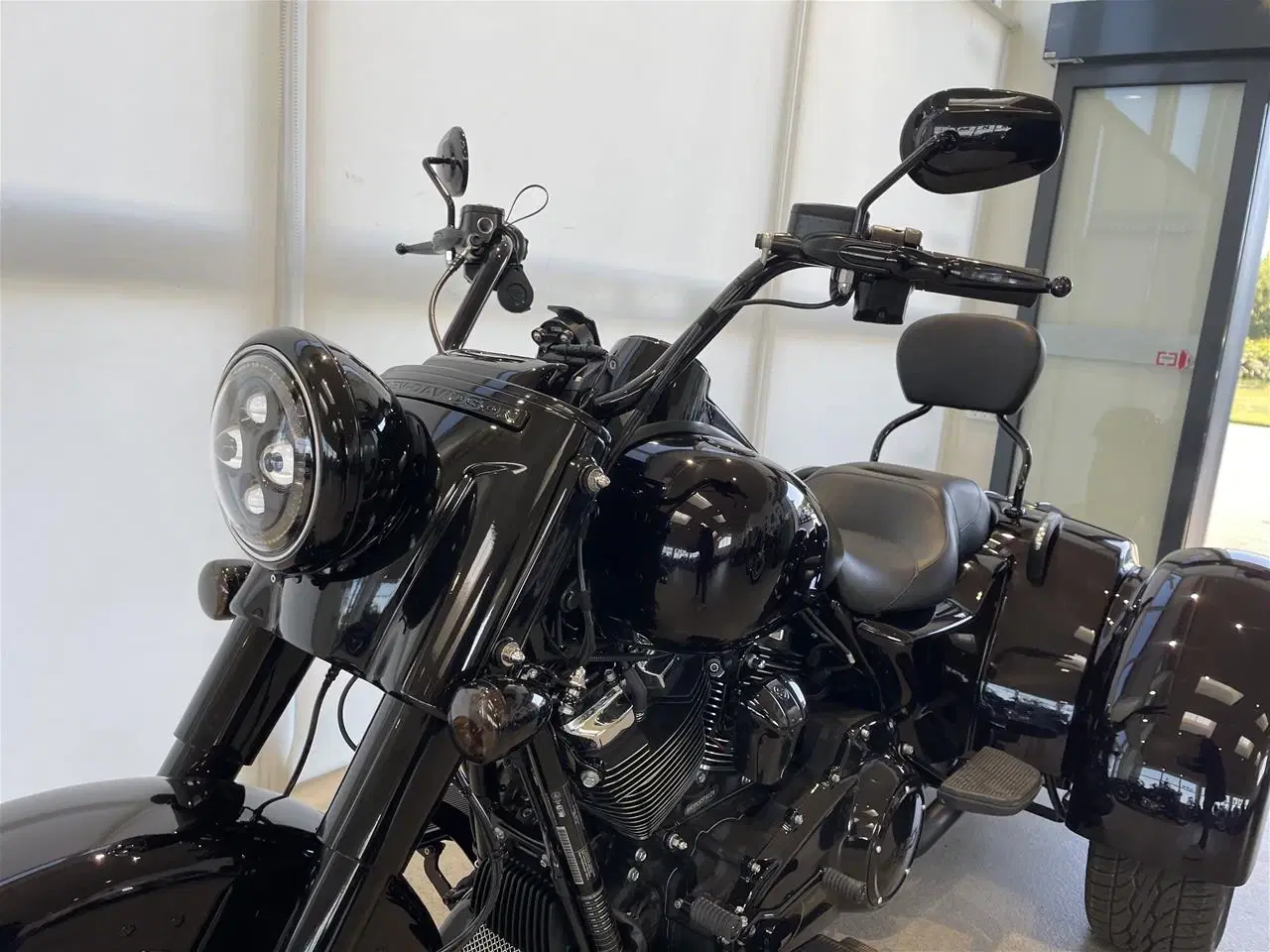 Billede 25 - Harley-Davidson FLRT Freewheeler Trike 114"