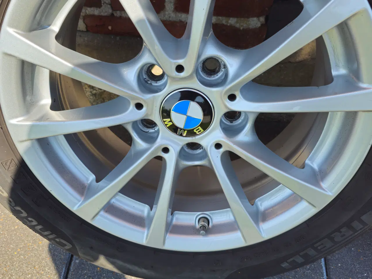 Billede 8 - 16" Originale BMW 3 Serie Fælge Med Pirelli dæk