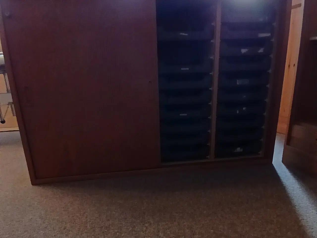 Billede 3 - Kontorskab i to dele