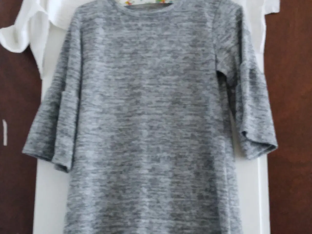 Billede 9 - børnetøj str 120 - 134 meget er nyt