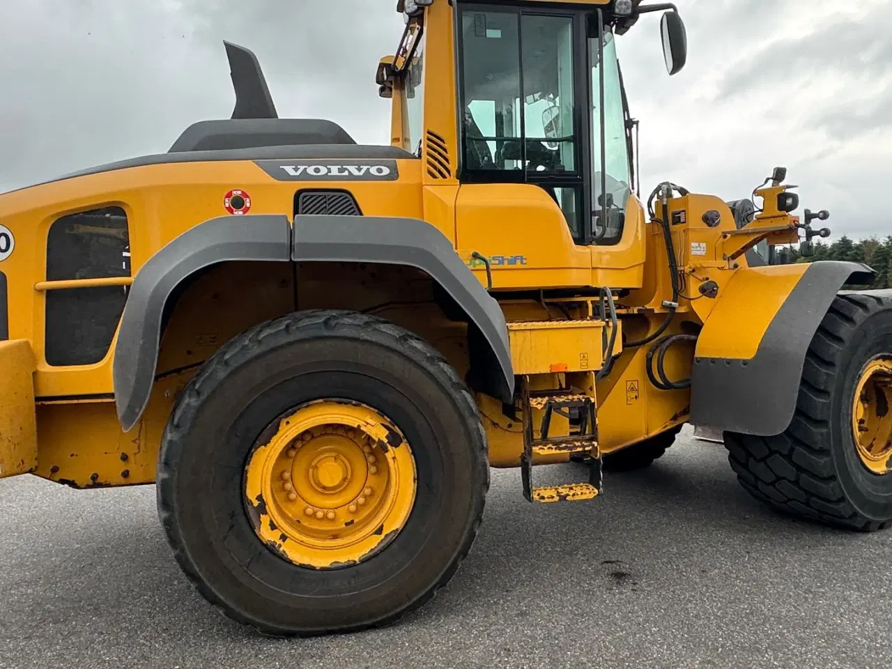 Billede 11 - Volvo L 120 H MED SKOVL OG TVILLINGEHJUL!