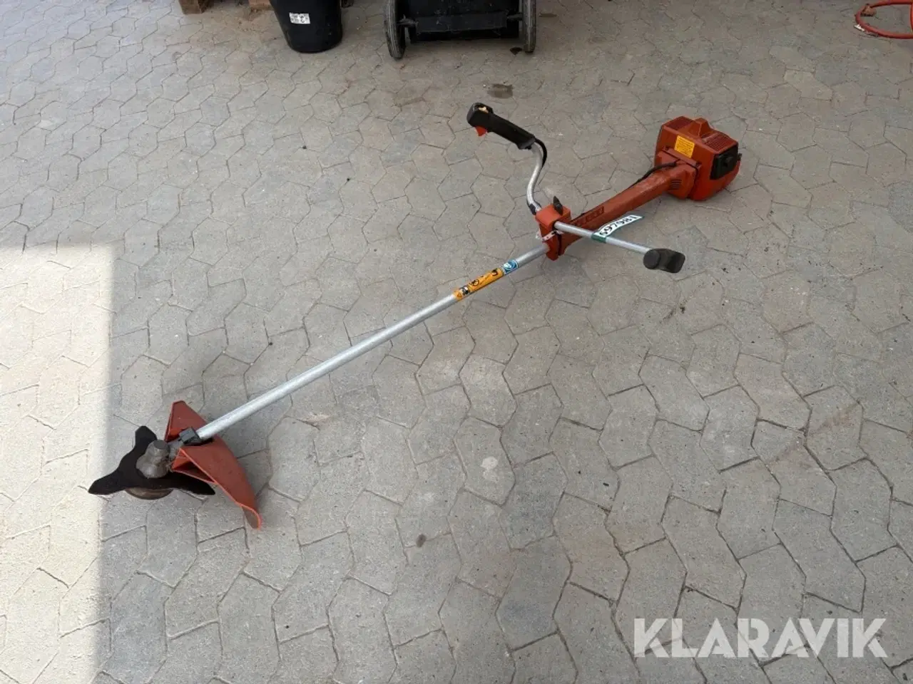 Billede 1 - Buskrydder Husqvarna 235R