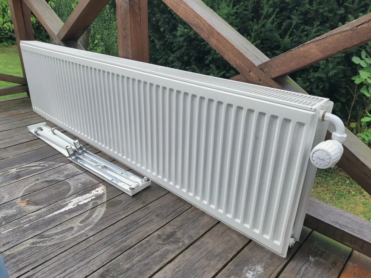 Billede 1 - Dobbelt pladeradiator Hvid