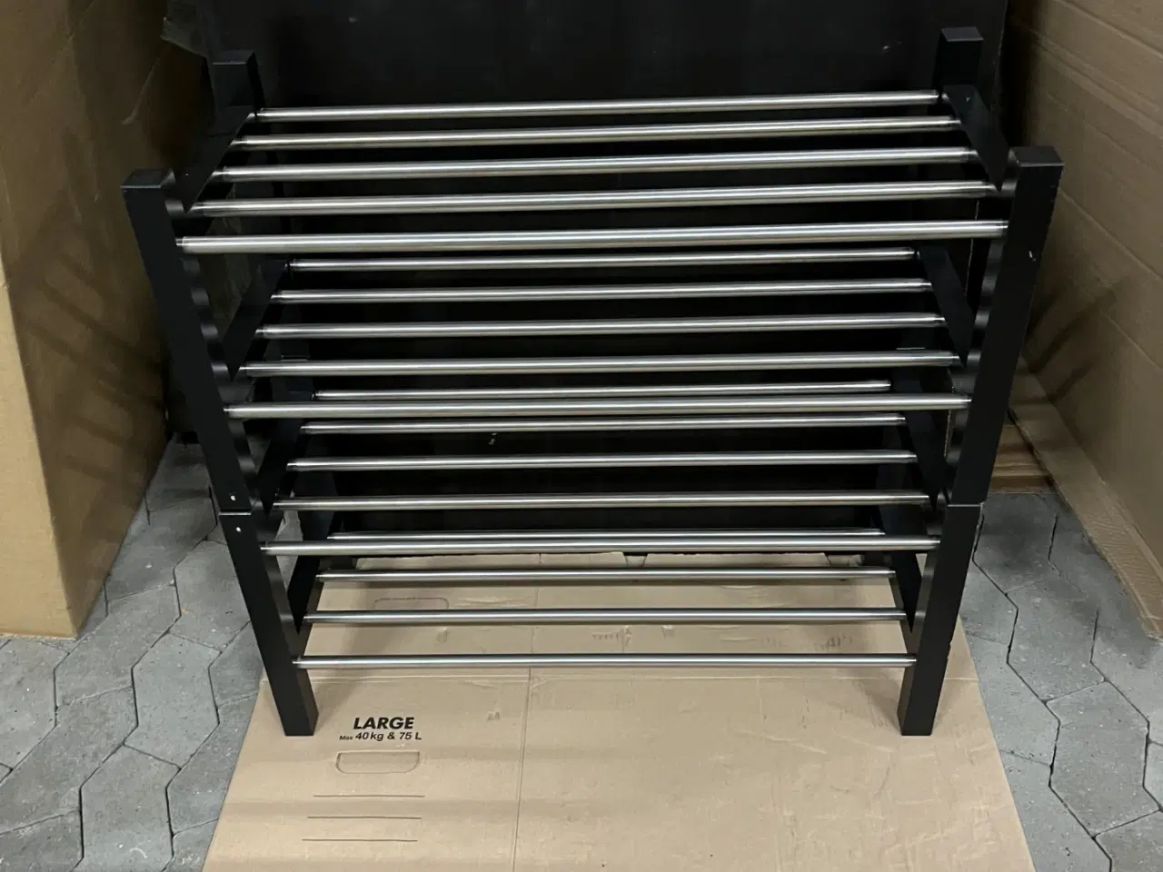 Billede 1 - Skohylde i metal og træ