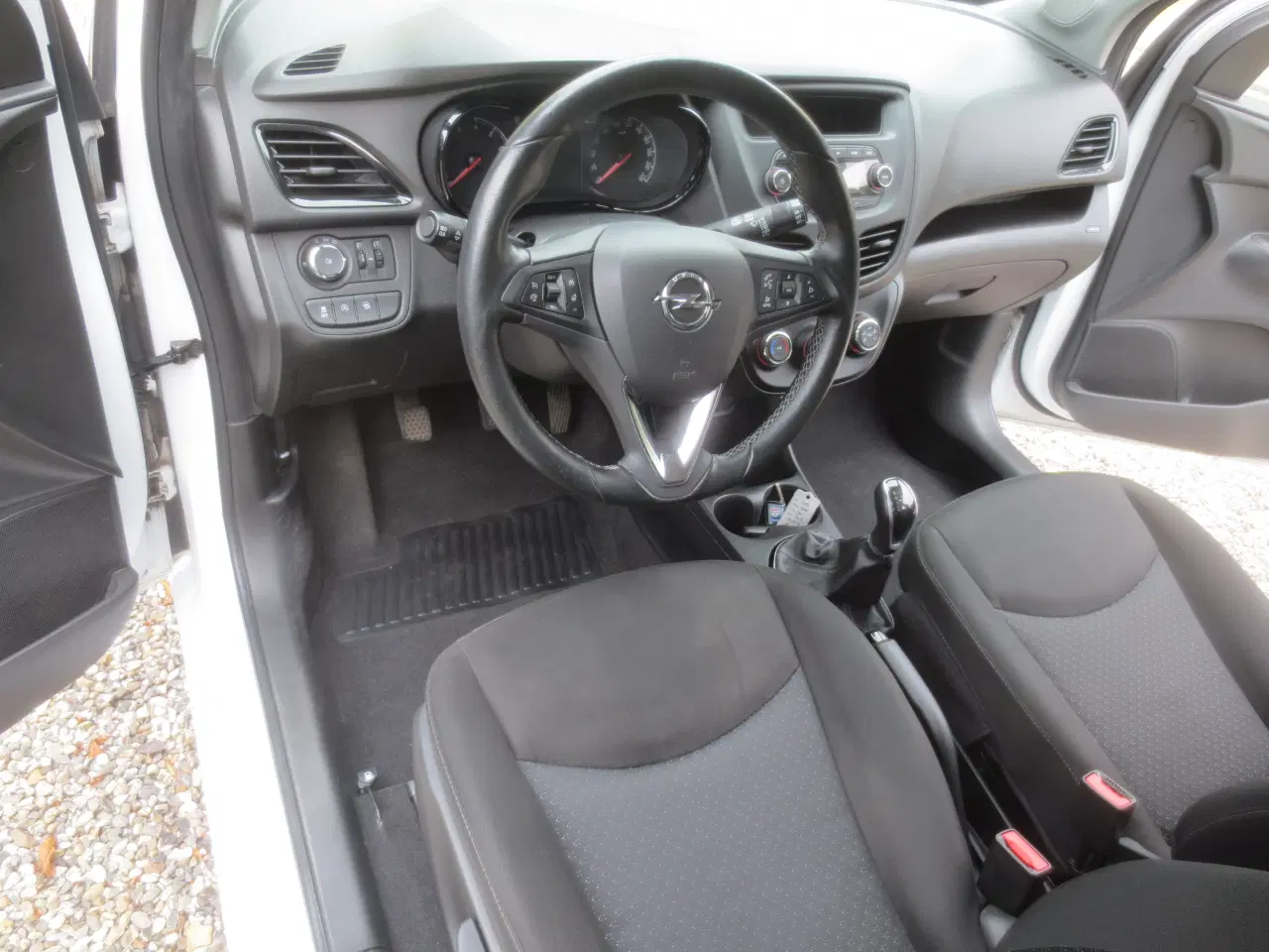 Billede 15 - Opel Karl 1.0 i 75 Hk Årg 2017. 