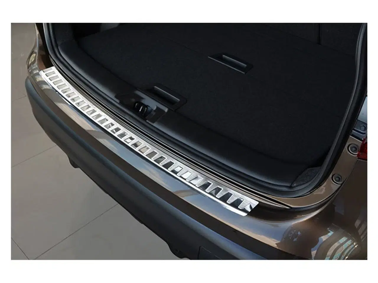 Billede 1 - Læssekantbeskytter Nissan Qashqai II 2013-2017- Stål