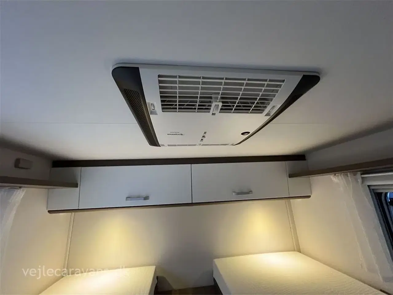 Billede 9 - 2025 - Carado V337 PRO+