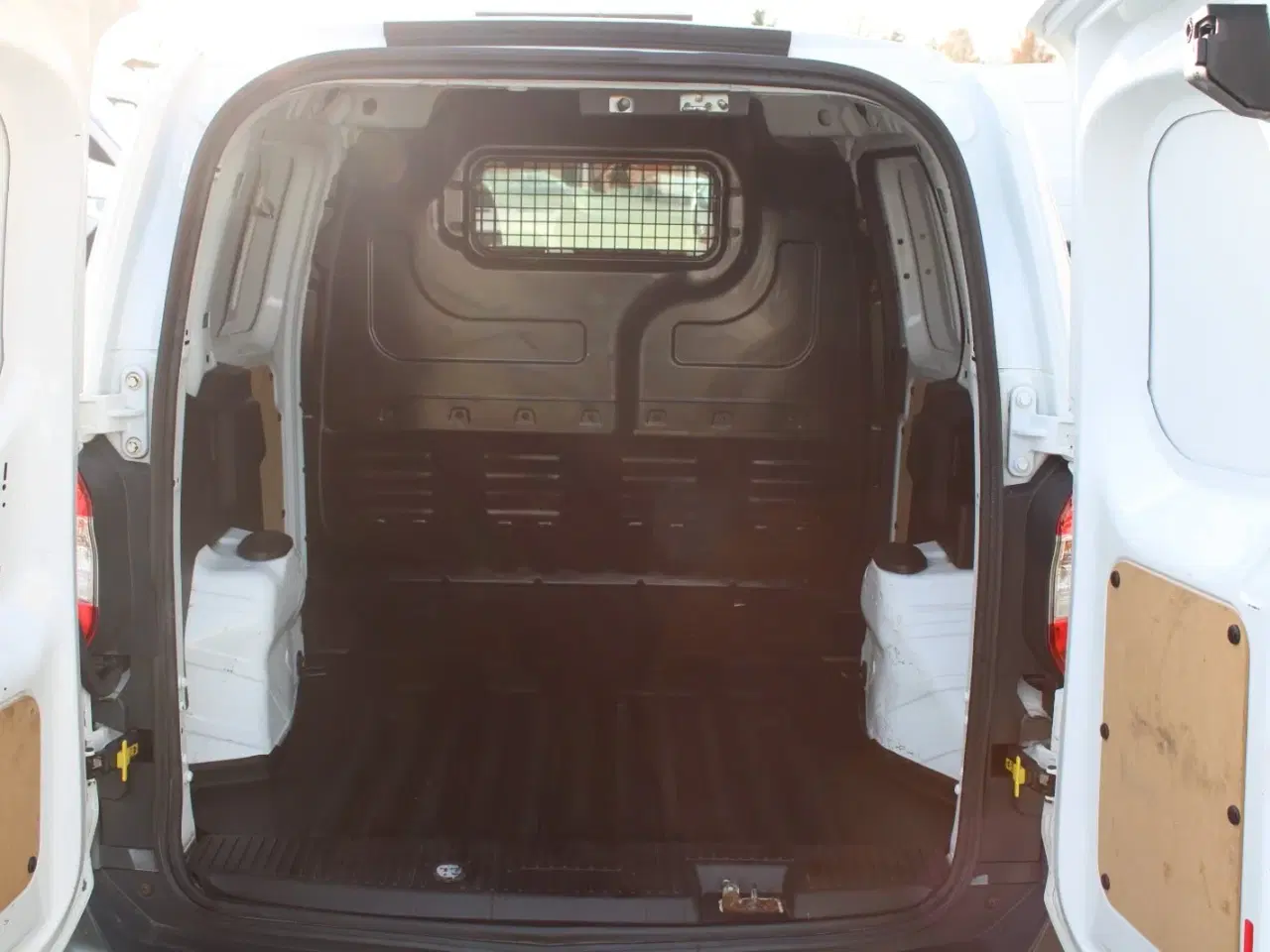 Billede 12 - Ford Transit Courier 1,6 TDCi 95 Trend Van