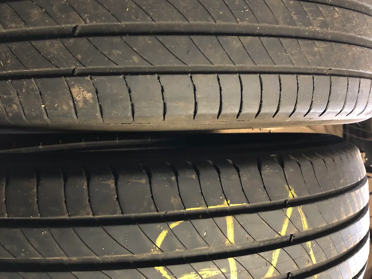 Billede 2 - Sommerdæk Michelin 18”