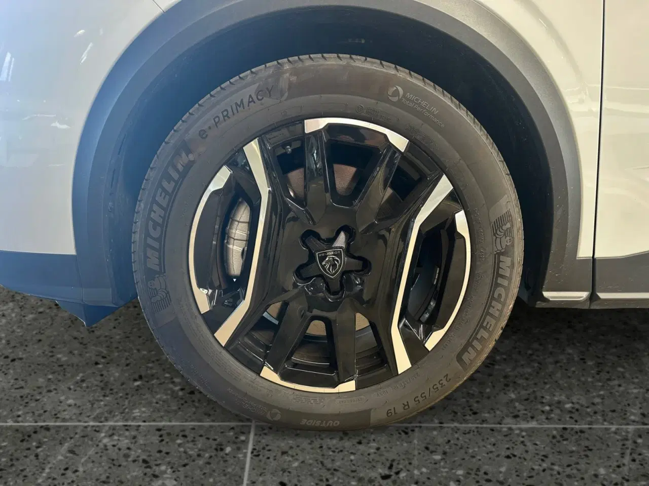 Billede 3 - Peugeot e-3008 77 Allure