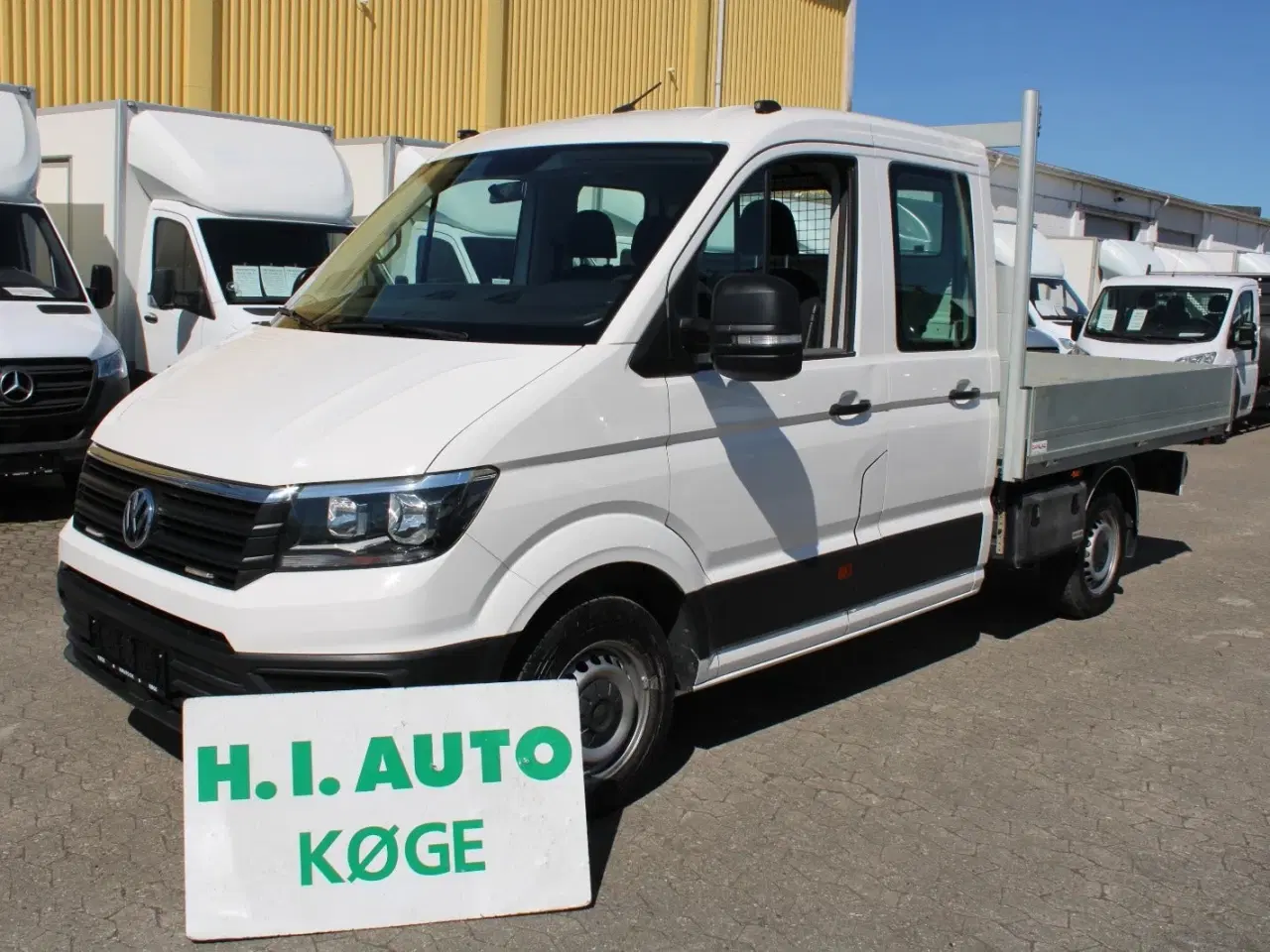 Billede 1 - VW Crafter 35 2,0 TDi 177 Mandskabsvogn m/lad L3