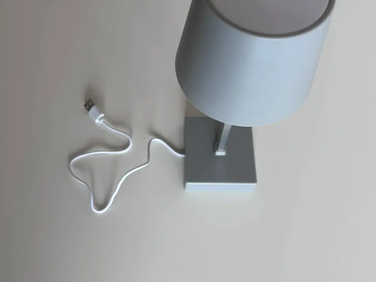 Billede 10 - Bordlampe, dæmpbar