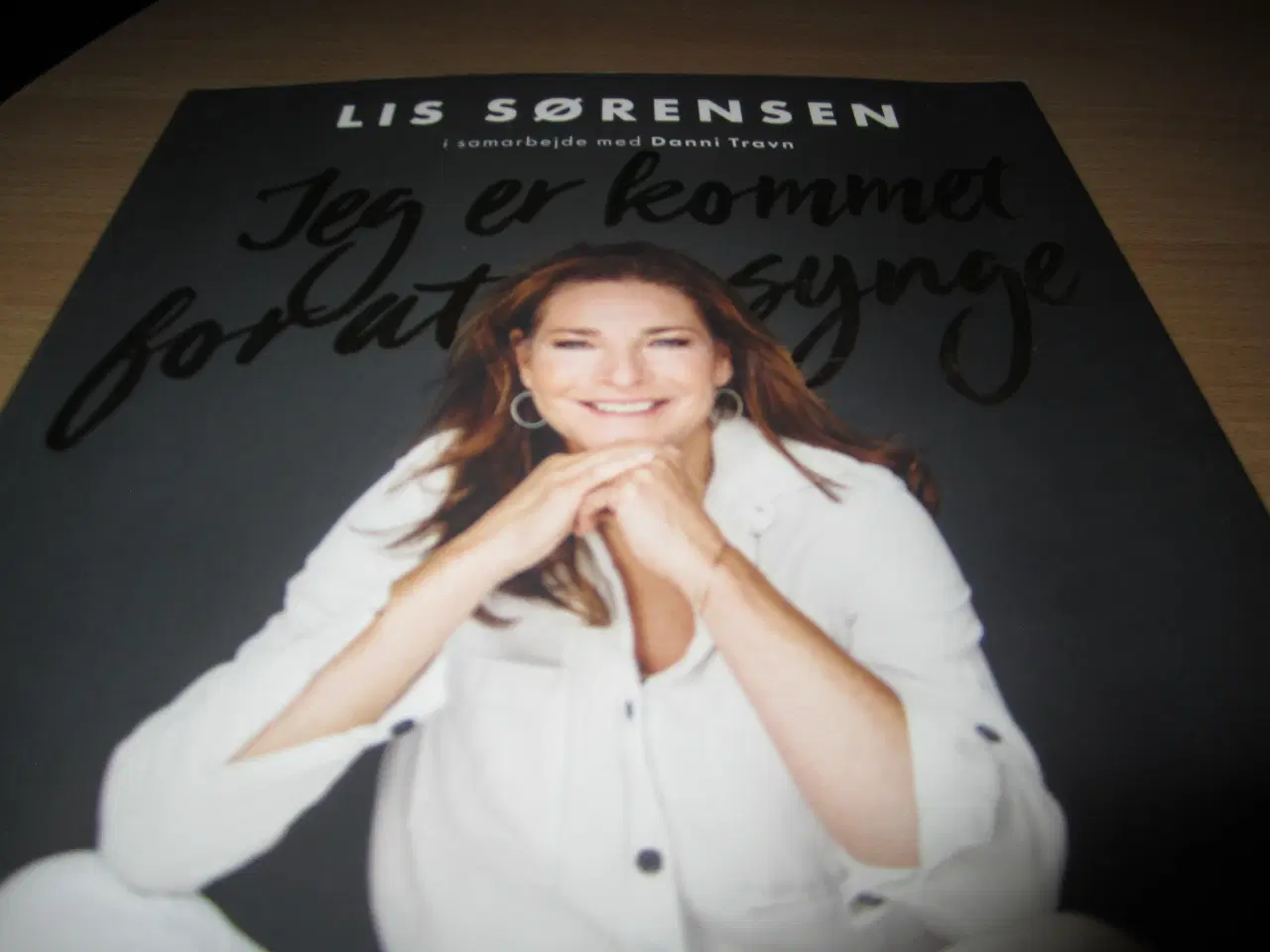 Billede 1 - LIS SØRENSEN. BYD. Biografi.