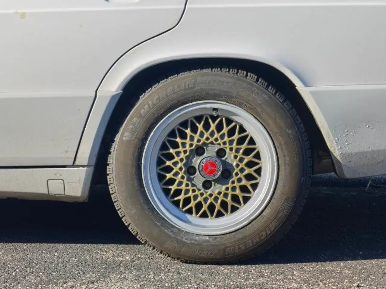 Billede 2 - Fælge nyrenoveret