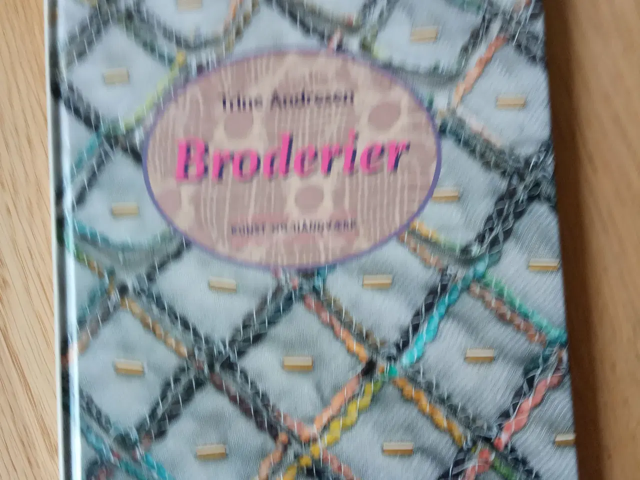 Billede 1 - Broderier