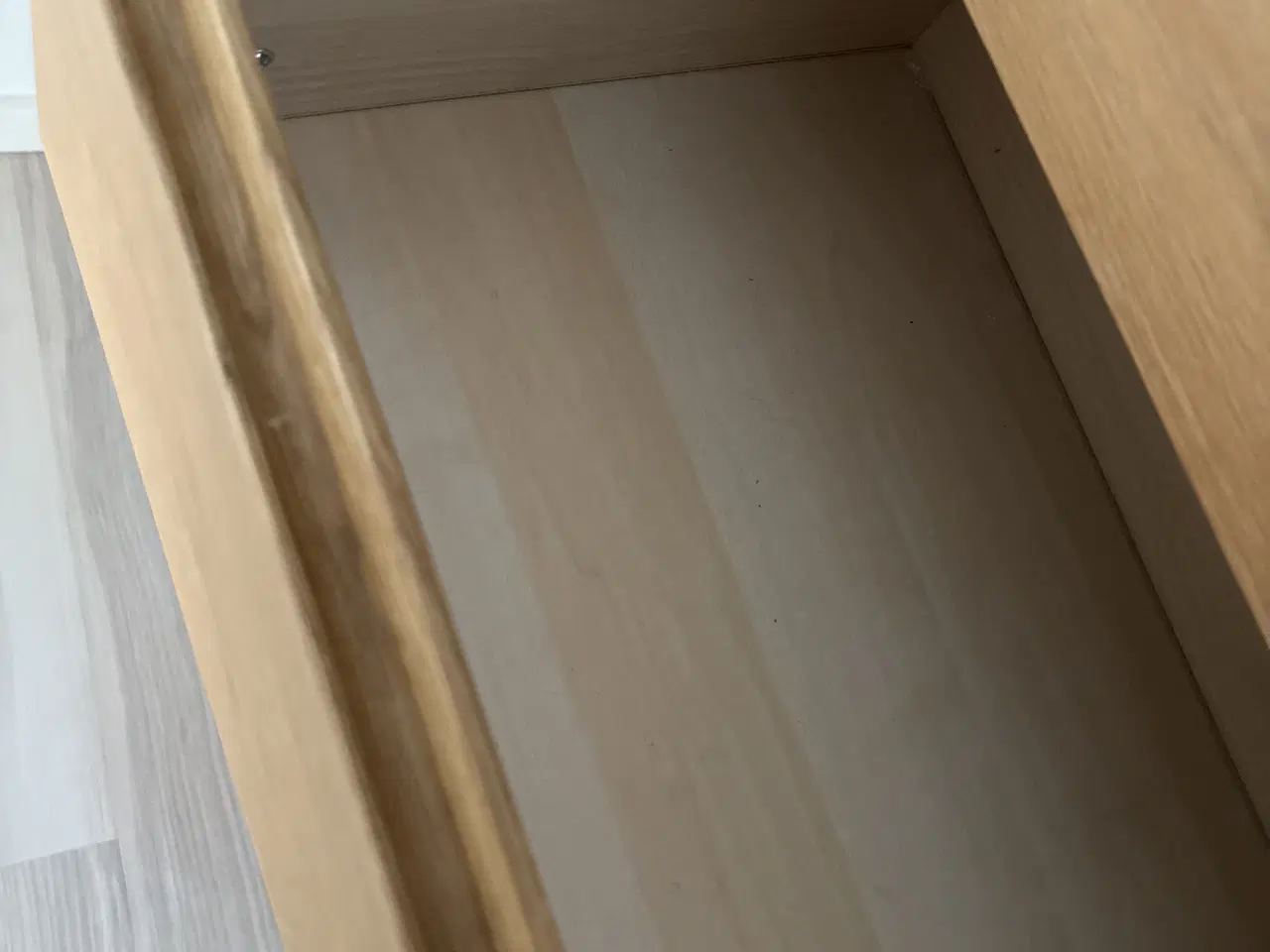 Billede 3 - Flot kommode i eg