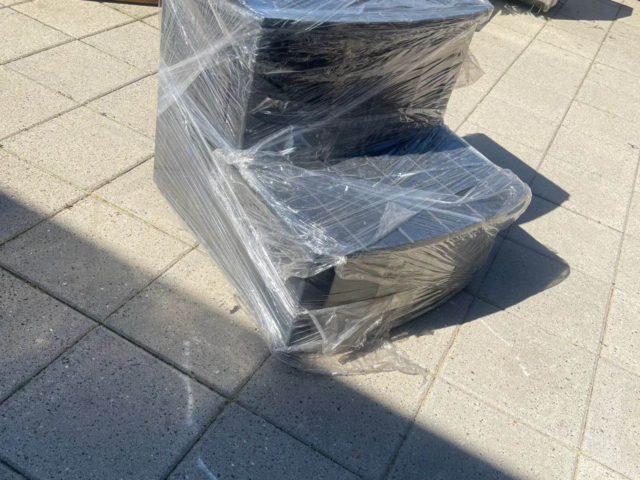 Billede 2 - Helt ny trappe til. Vildmarkskar 