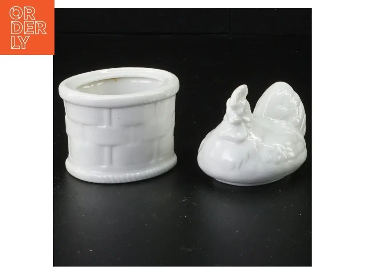 Billede 1 - Hvid porcelæns høne (str. 10 x 7 x 6 cm)