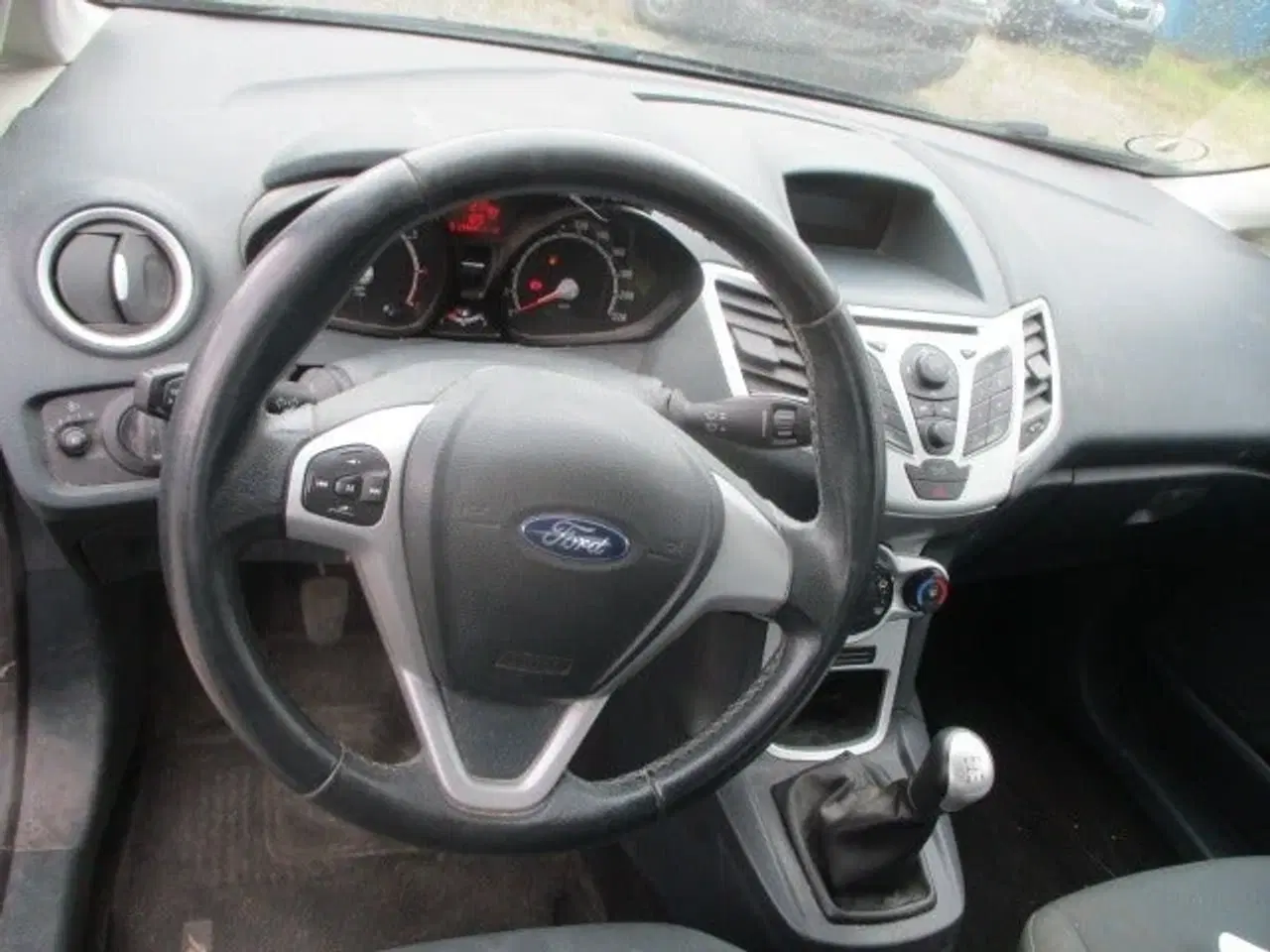 Billede 9 - Ford Fiesta 1,25 60 Trend