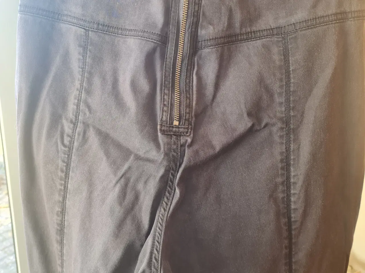 Billede 6 - Nye jeans str 44 fra Whiite copenhagen