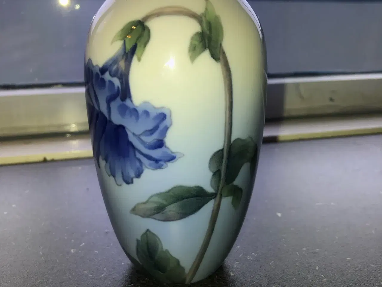 Billede 1 - Royal Copenhagen vase