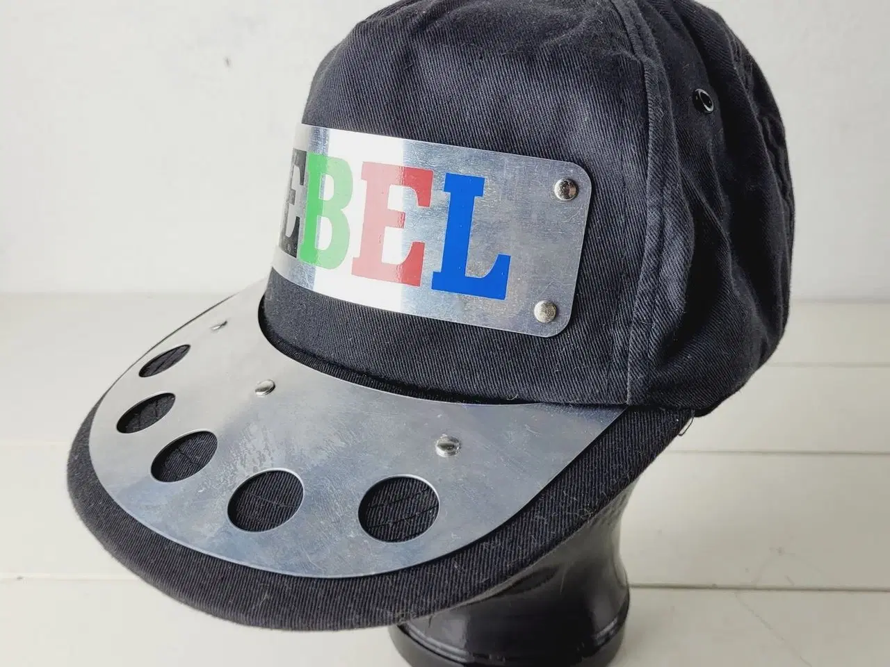 Billede 2 - ⭐️- Fed Vintage "REBEL" Kasket