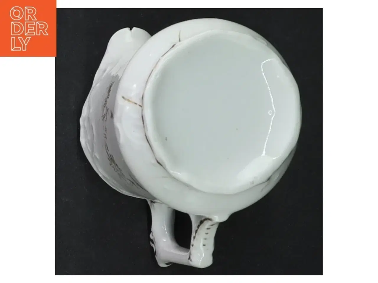 Billede 2 - Porcelænskande med guldkant (str. 10 cm)