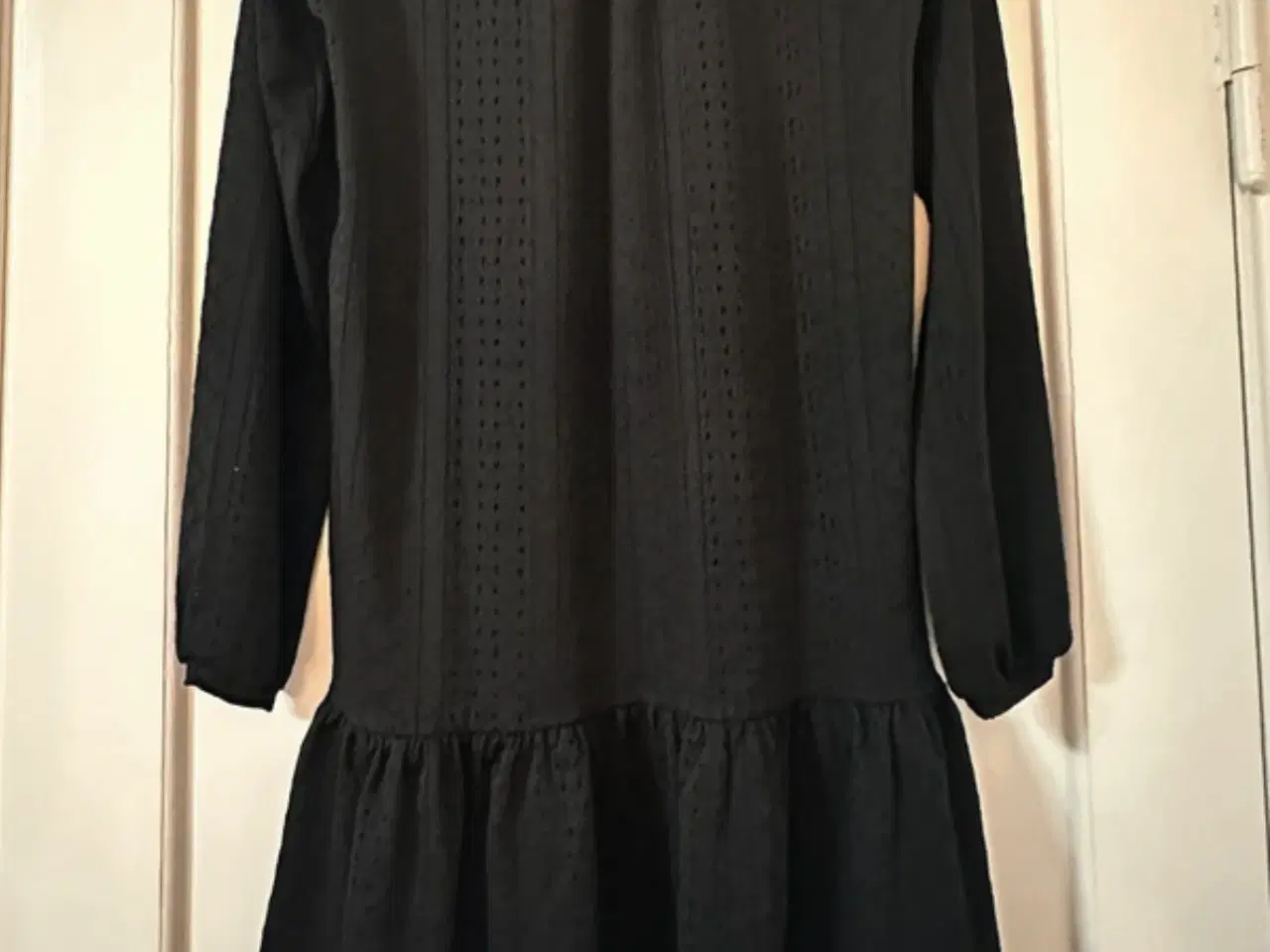 Billede 1 - Ung pige tøjpakke str. XS