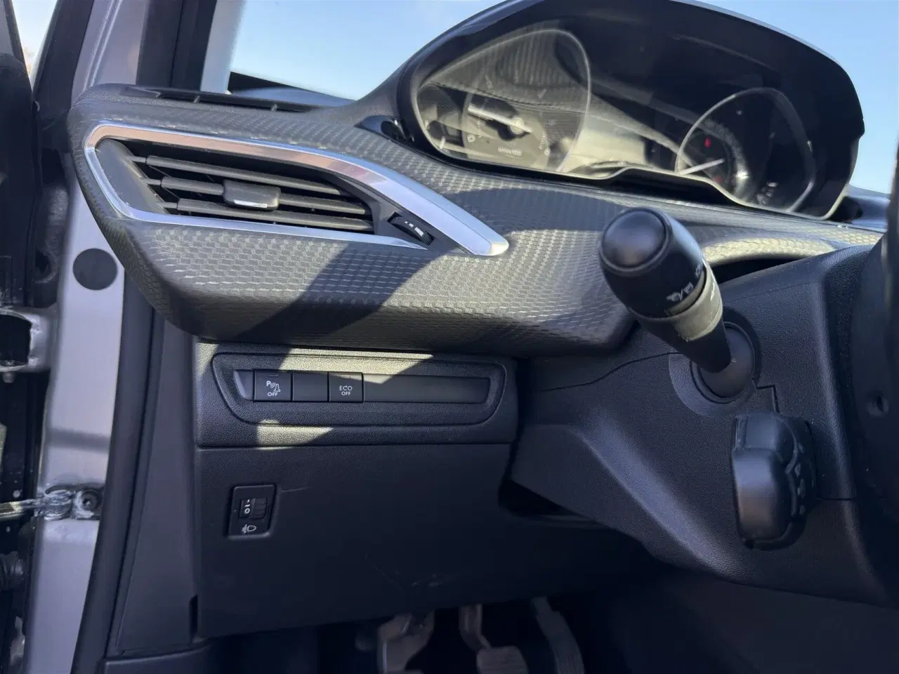 Billede 11 - Peugeot 208 1,6 BlueHDi Desire Sky 100HK 5d