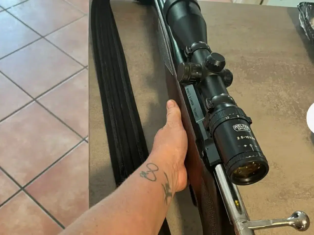 Billede 1 - Jagtriffel Schultz og Larsen classic.