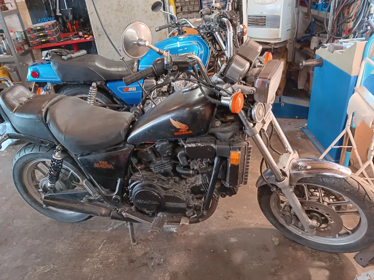 Billede 2 - Honda vf 700 magna