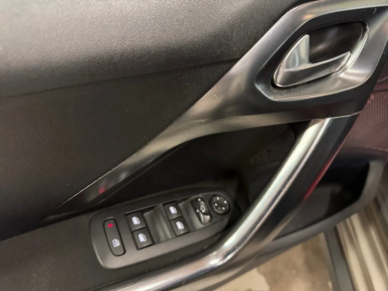 Billede 13 - Peugeot 2008 1,6 BlueHDi 100 Allure
