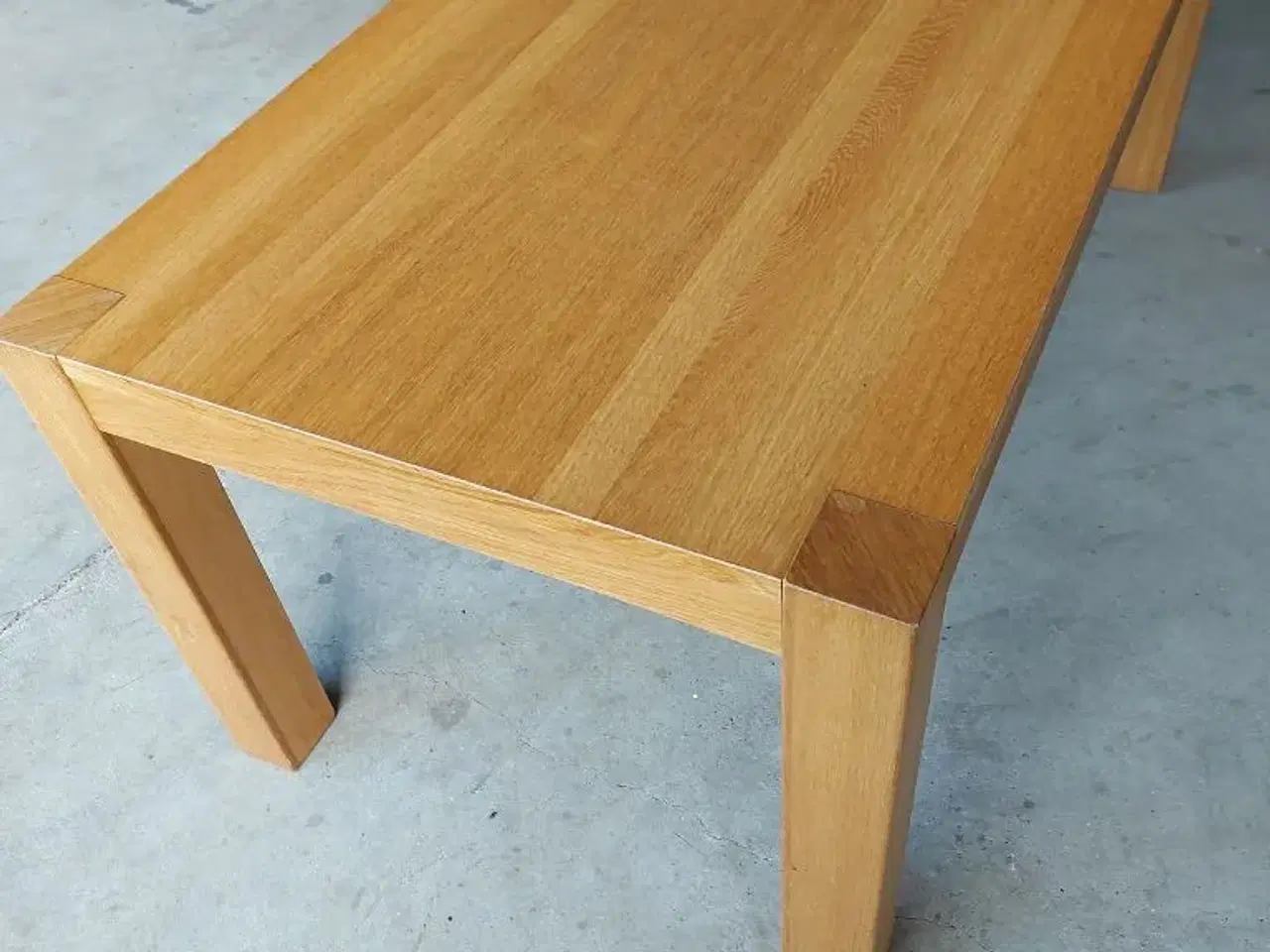 Billede 1 - Egetræsbord